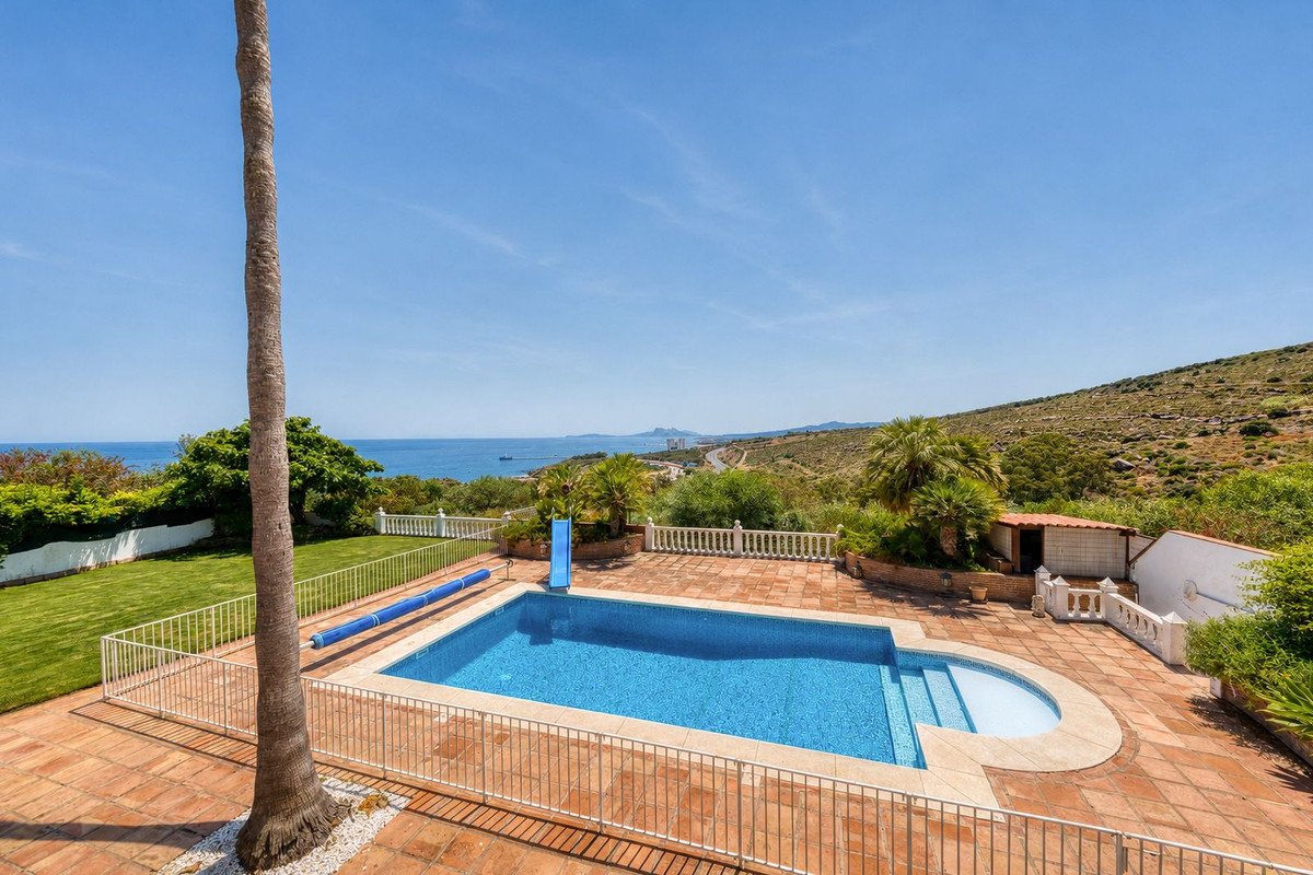 5 Bed Vrijstaande Villa in Manilva in Manilva, Vrijstaande Villa