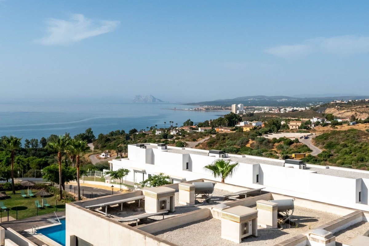 2 Bed Penthouse in Manilva in Manilva, Penthouse