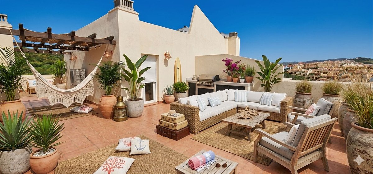 3 Bed بنتهاوس Duplex in Manilva في Manilva, بينتهاوس دوبليكس