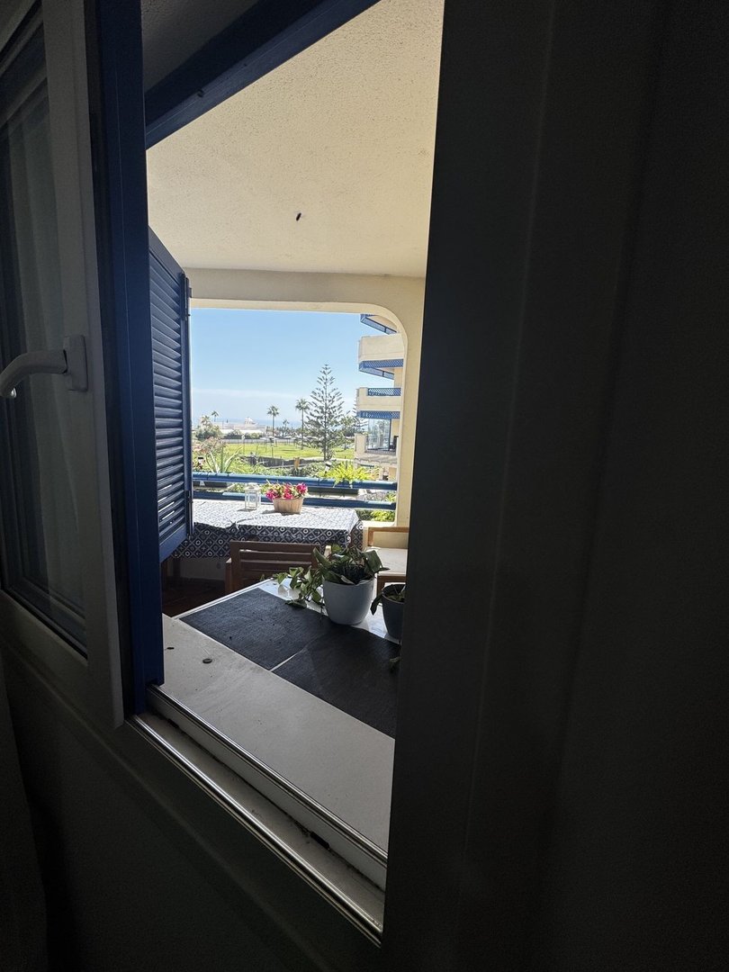 2 Bed Middle Floor Apartment in San Luis de Sabinillas