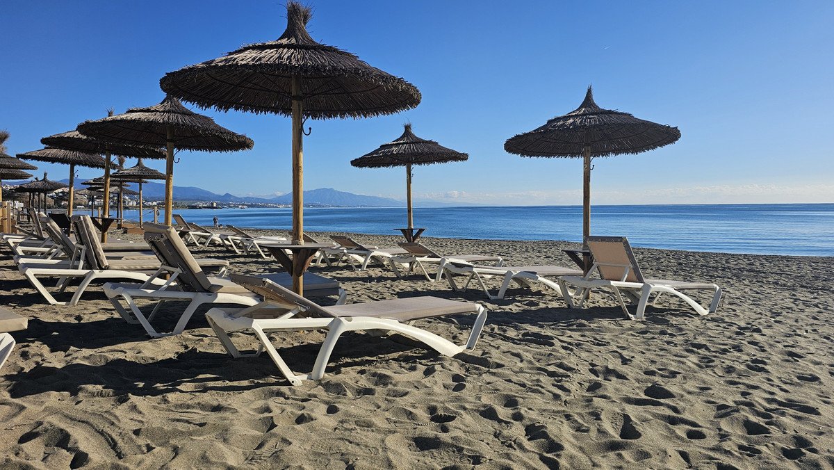 2 Bed Penthouse in San Luis de Sabinillas
