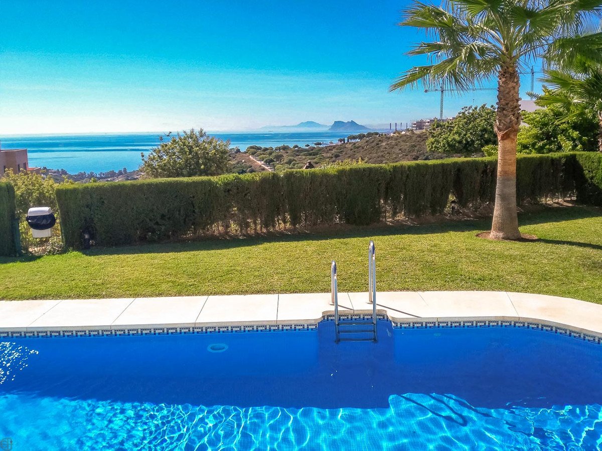 4 Bed Townhouse in Manilva in Manilva, Townhouse