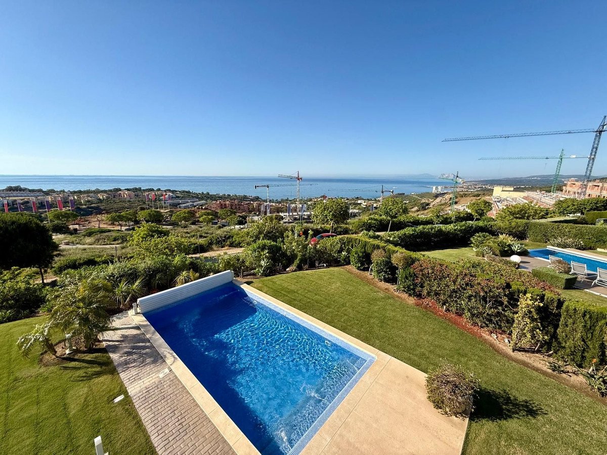 4 Bed Detached Villa in Manilva in Manilva, Detached Villa