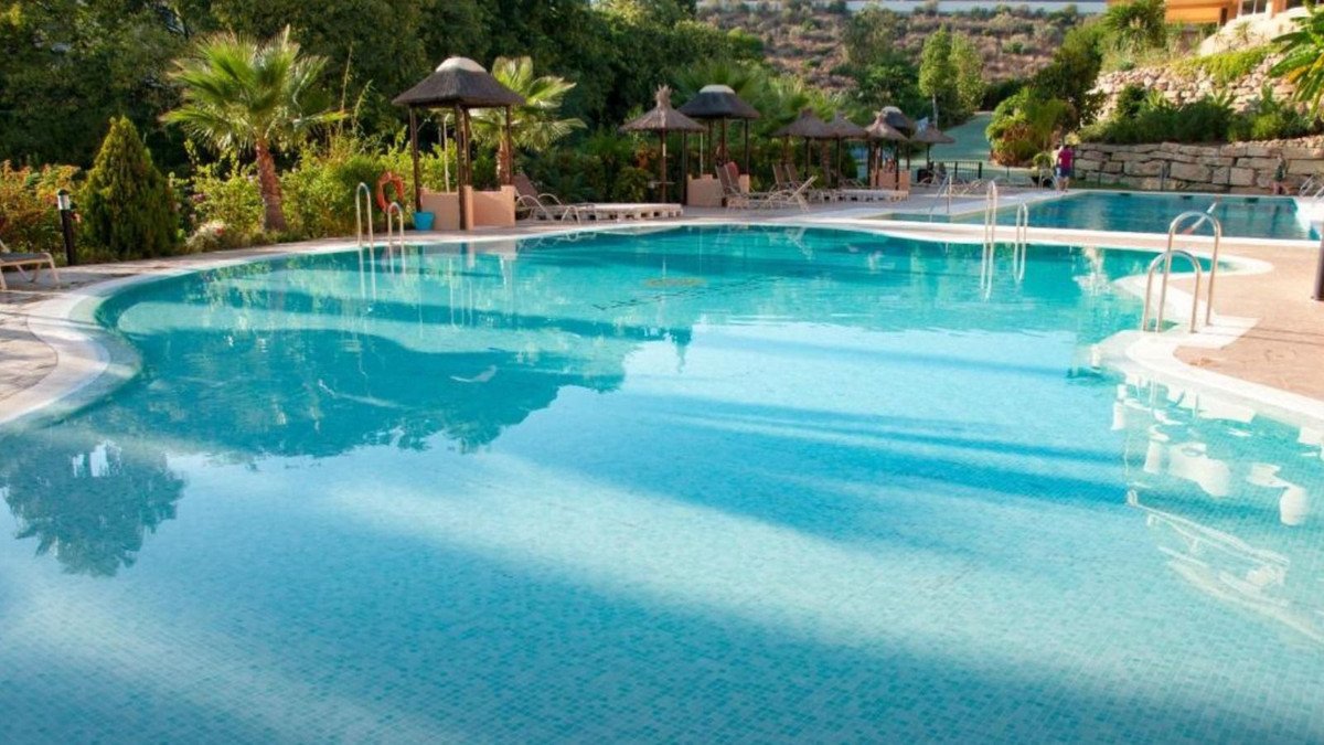 2 Bed मध्य मंजिल अपार्टमेंट in Aloha