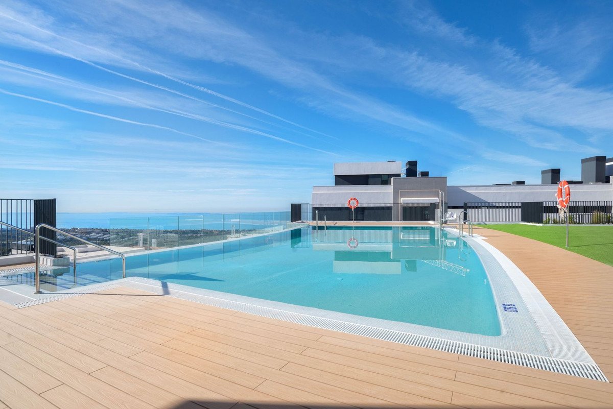 2 Bed Middle Floor Apartment in Altos de los Monteros in Altos de los Monteros, 