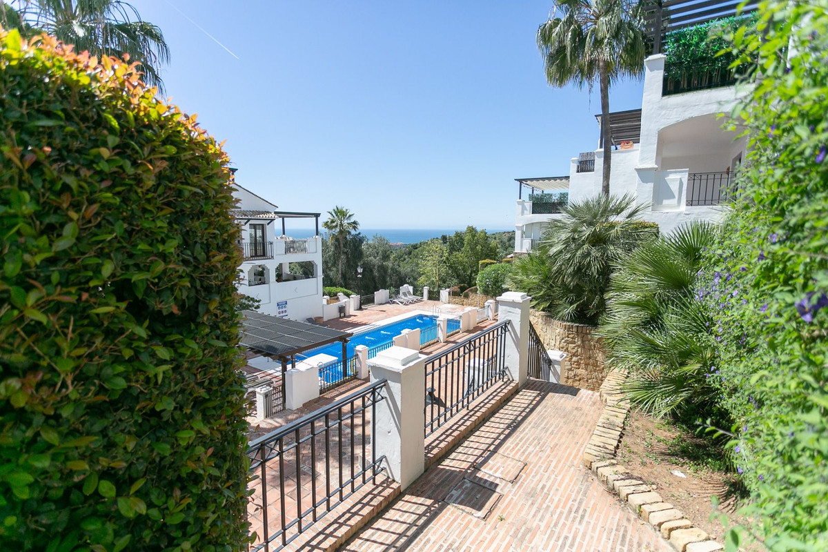 4 Bed بنتهاوس Duplex in Altos de los Monteros في Altos de los Monteros, دوبلكس بنتهاوس