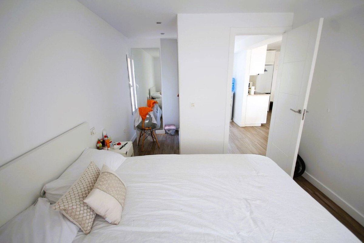 1 Bed Middle Floor Apartment in Marbella in Marbella — Apartment