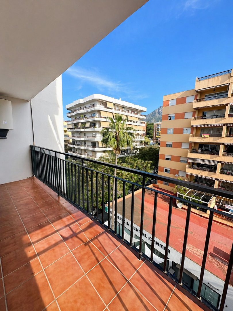 2 Bed Middle Floor Apartment in Marbella in Marbella, Apartment