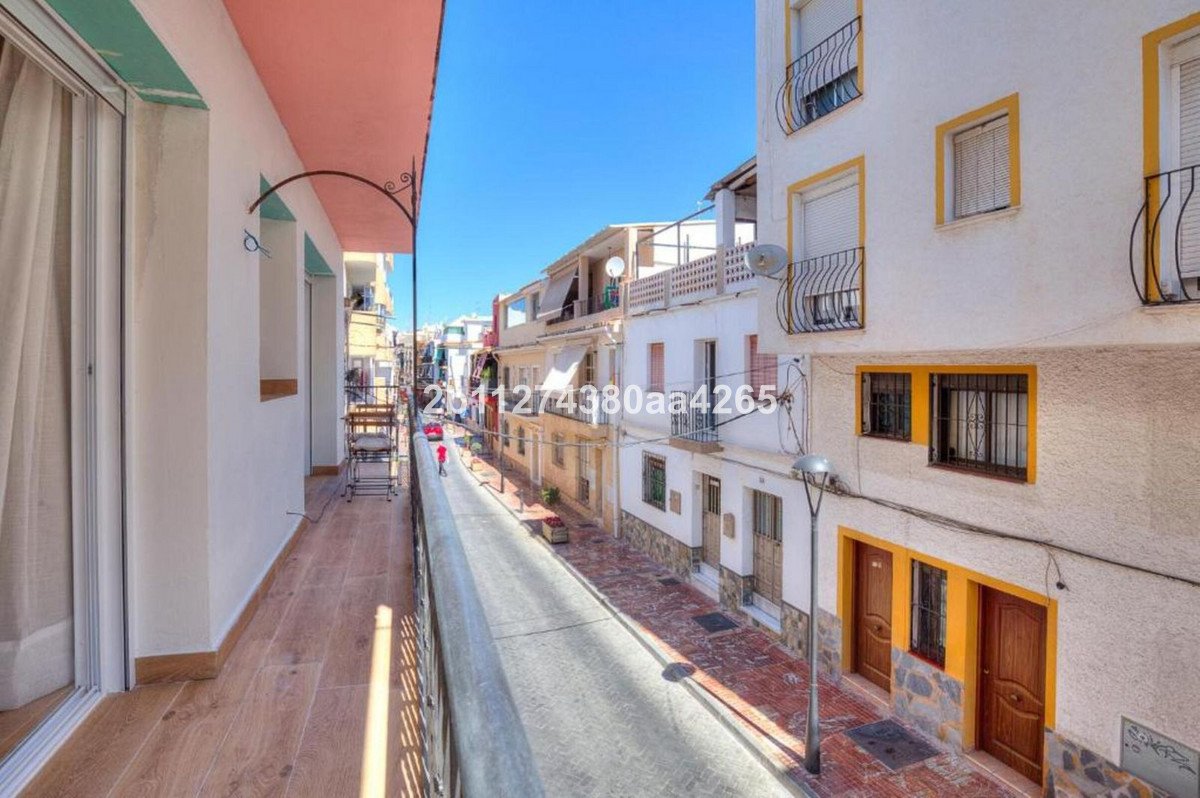 3 Bed Middle Floor Apartment in Marbella in Marbella, Apartment