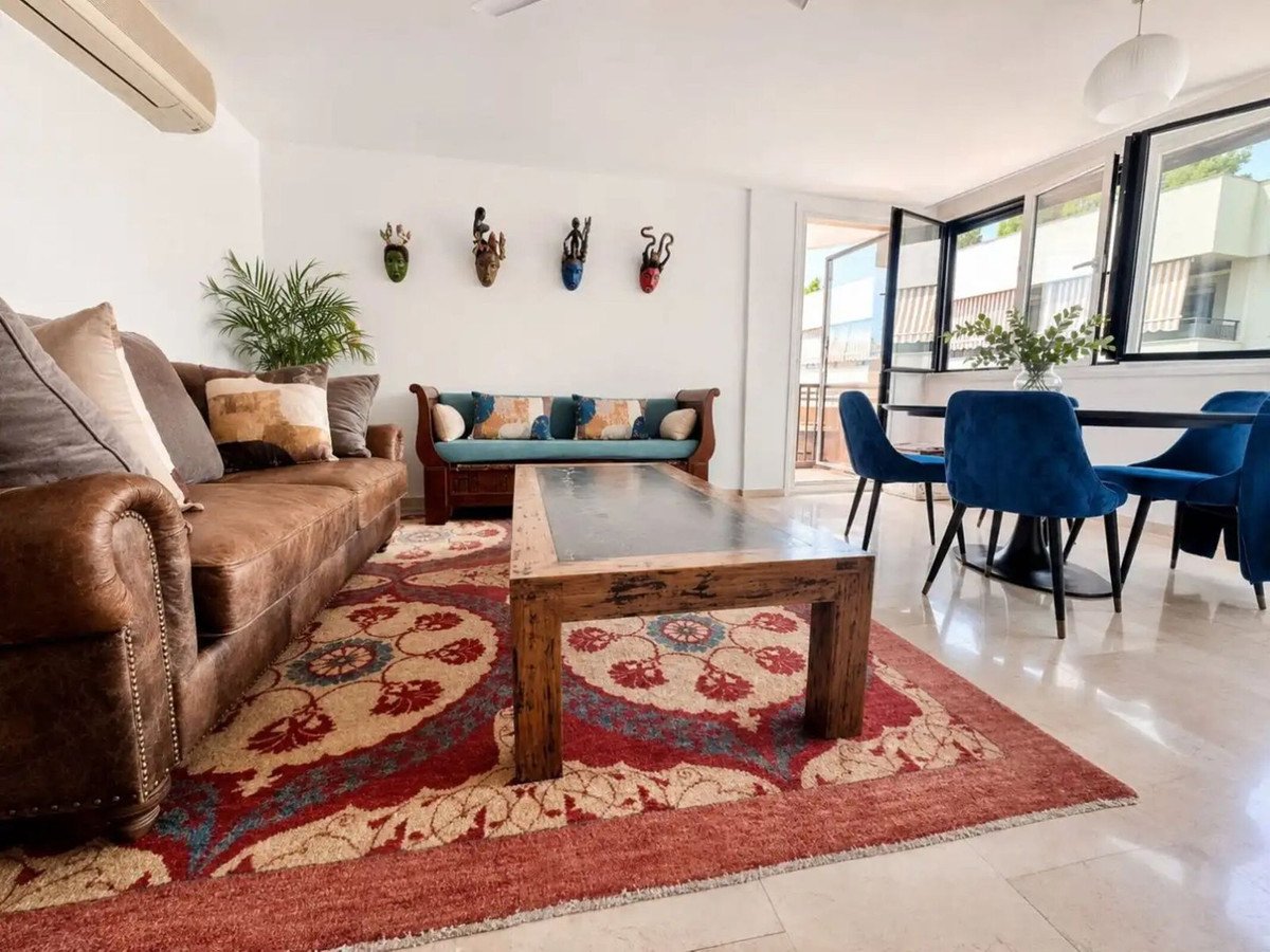 3 Bed Middle Floor Apartment in Marbella in Marbella, Apartment