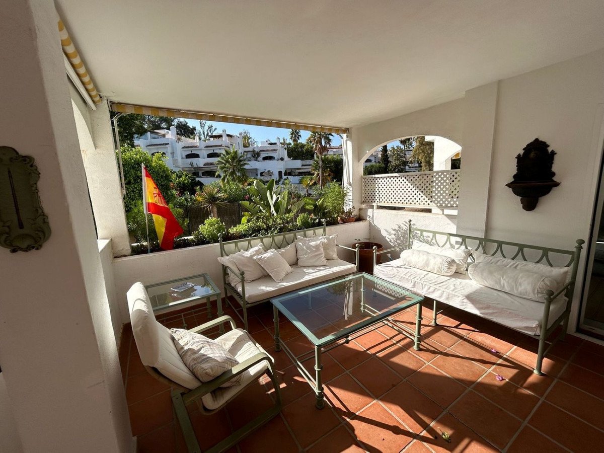 3 Bed Middle Floor Apartment in Marbella in Marbella, Apartment
