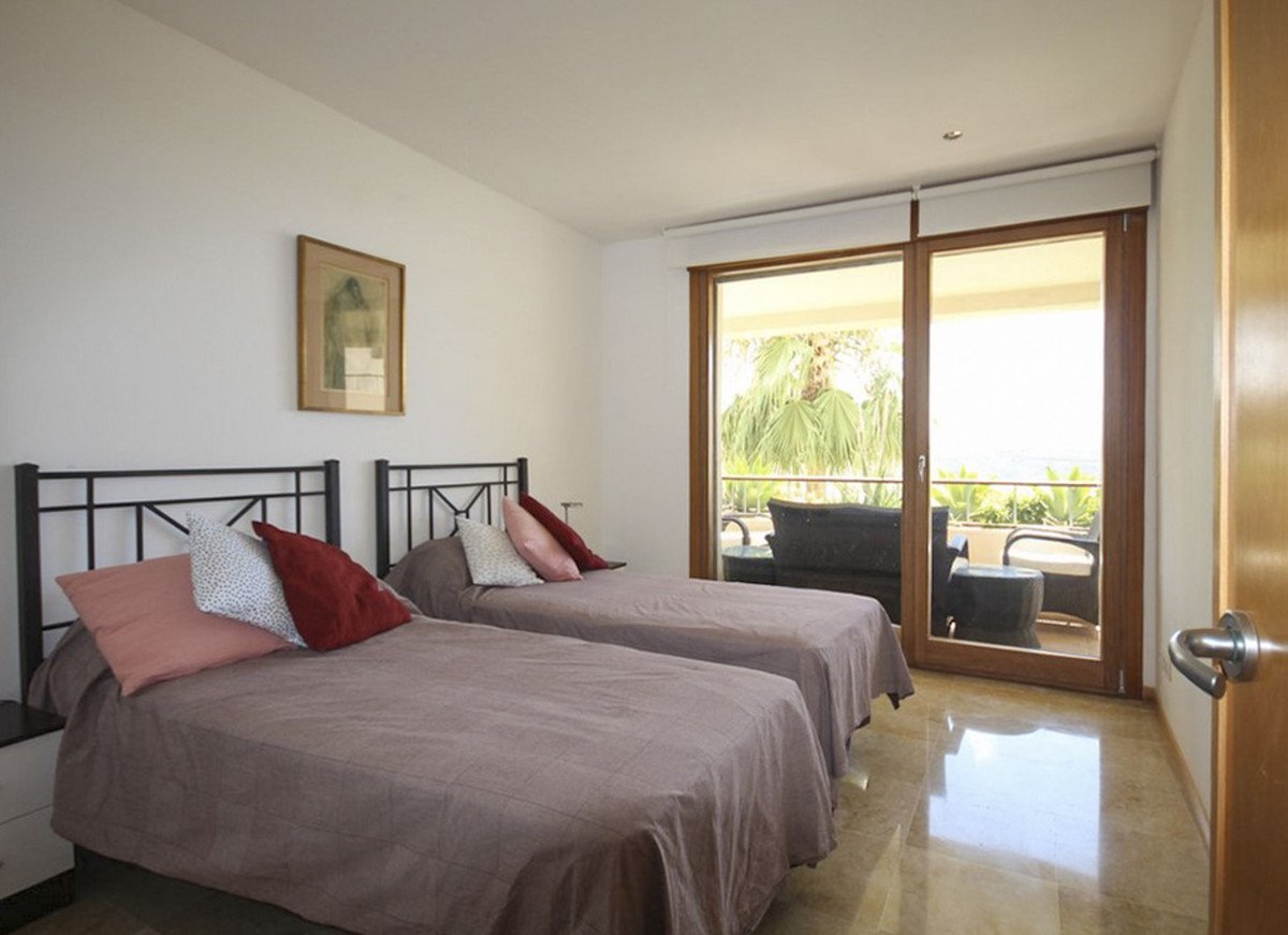 3 Bed Ground Floor Apartment in Marbella in Marbella, Apartment