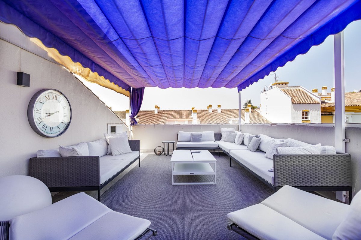 4 Bed Penthouse Duplex in Marbella in Marbella, 