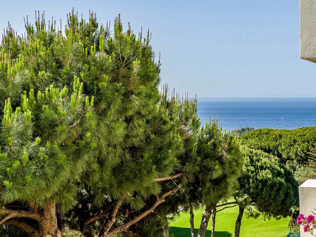 3 Bed Halfvrijstaand Huis in Marbella in Marbella, 