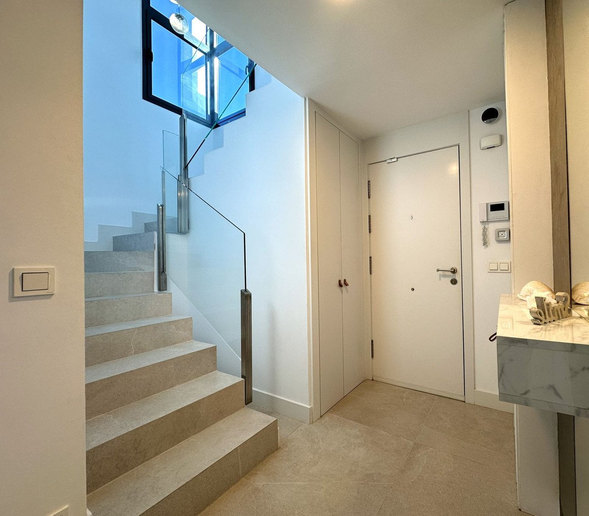 74 photo