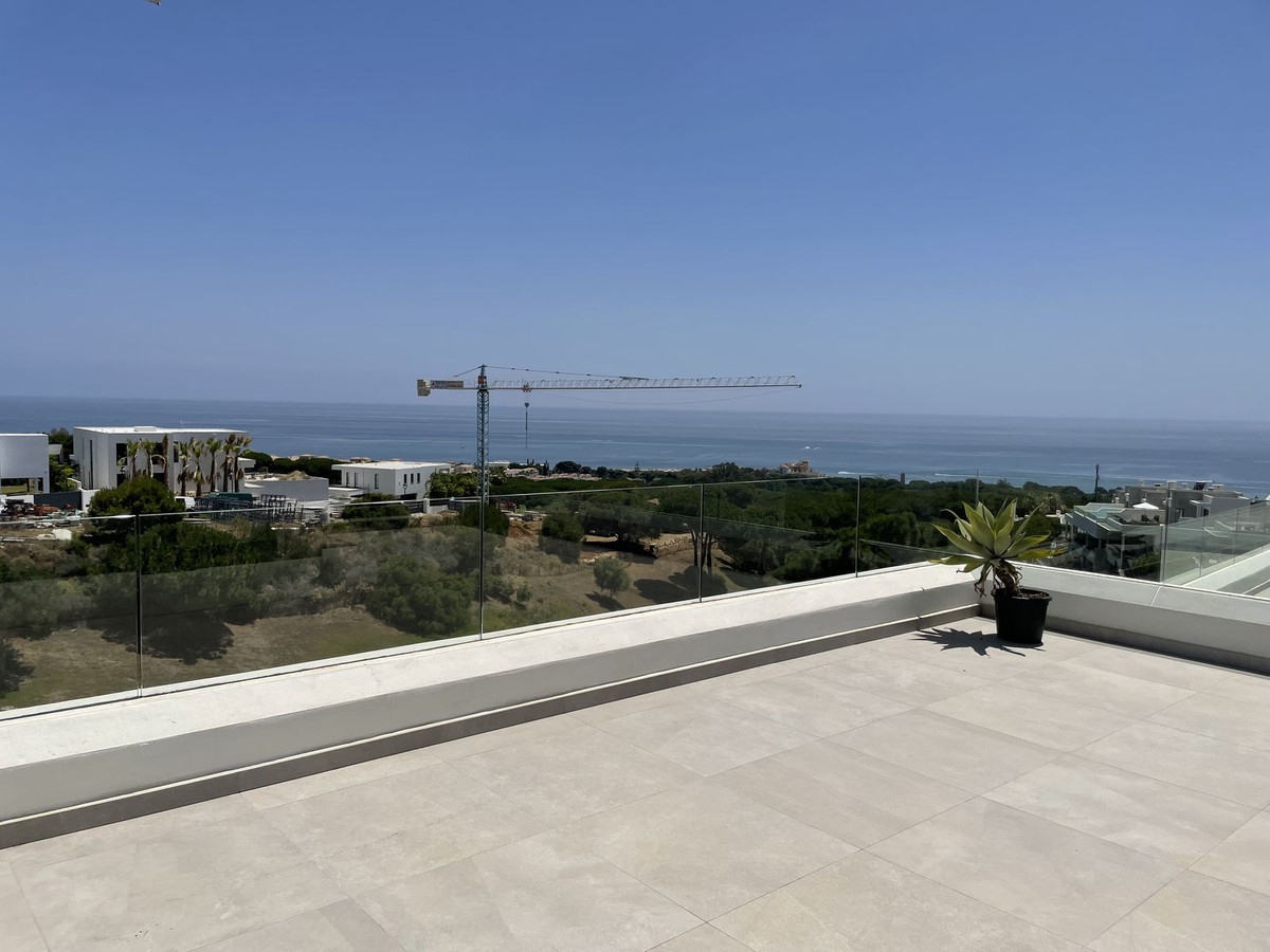 3 Bed منزل شبه منفصل in Cabopino في Cabopino, منزل شبه منفصل