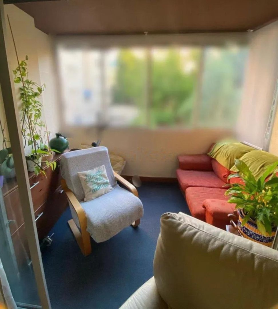 3 Bed شقة في الطابق الأوسط in Marbella في Marbella, شقة