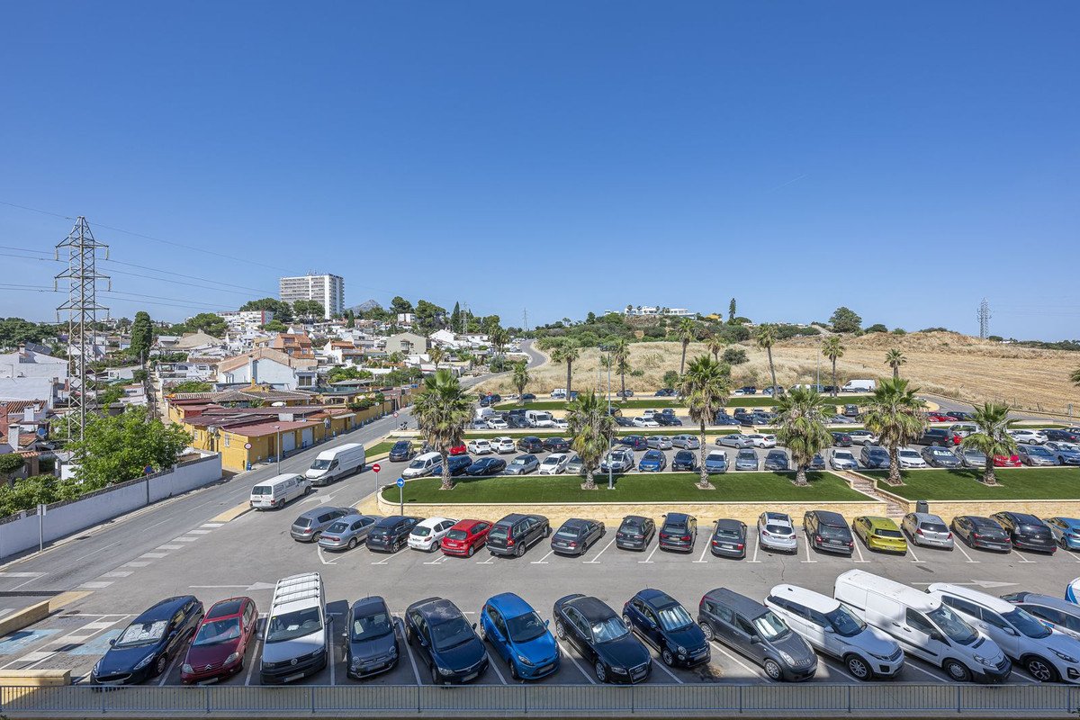 3 Bed Middle Floor Apartment in Marbella in Marbella, Apartment