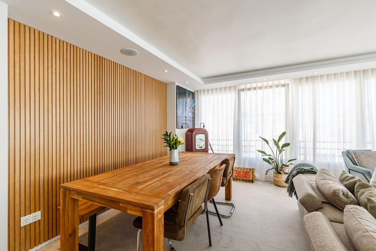 4 Bed شقة في الطابق الأوسط in Marbella في Marbella, شقة