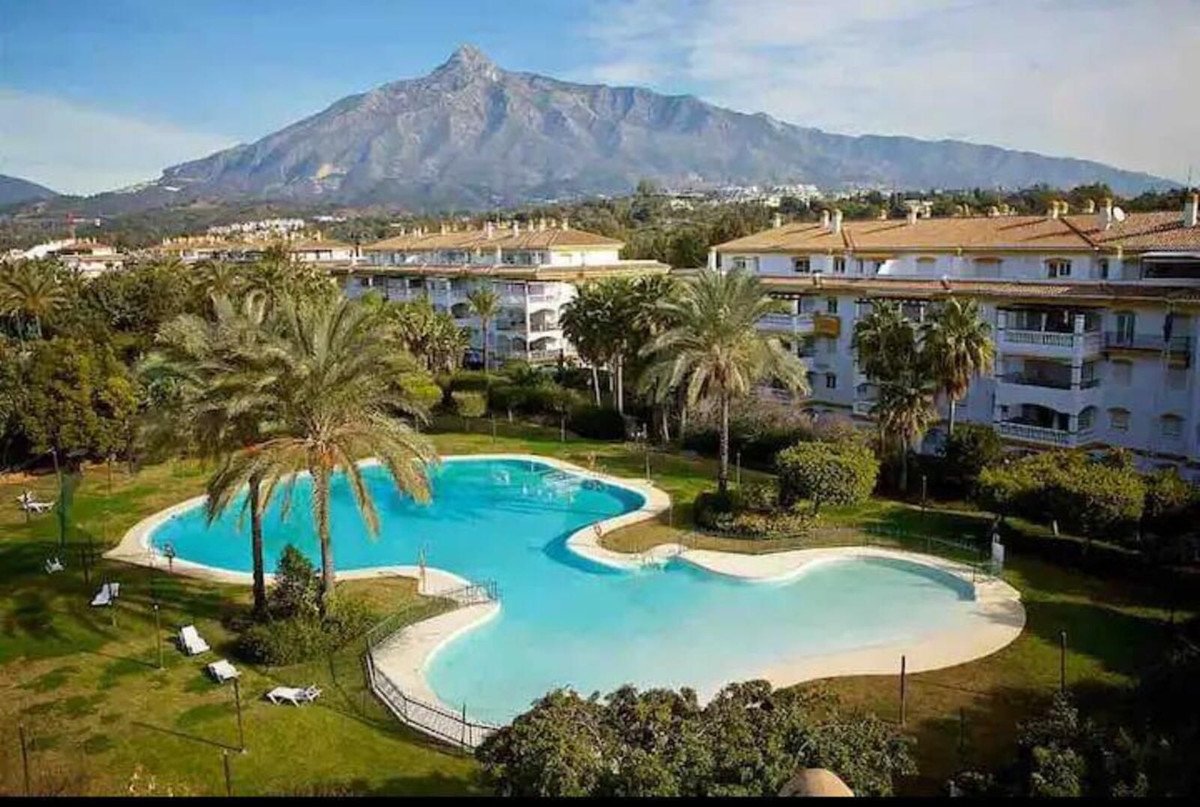 2 Bed Penthouse in Marbella