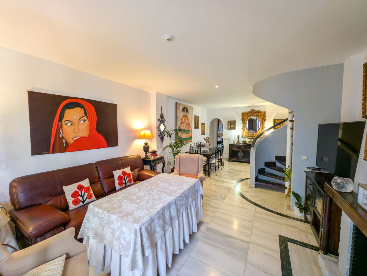 14 photo