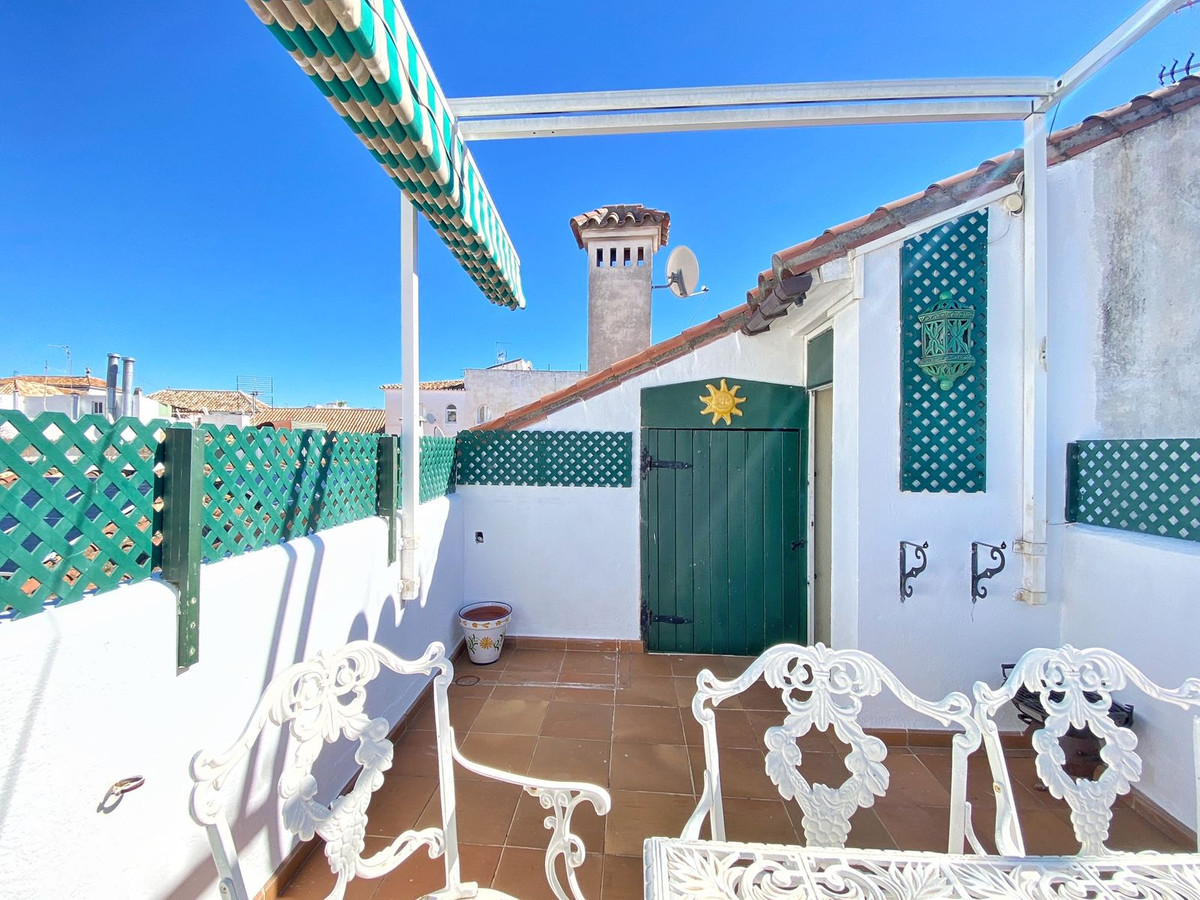 3 Bed بنتهاوس in Marbella في Marbella, بنتهاوس دوبلكس