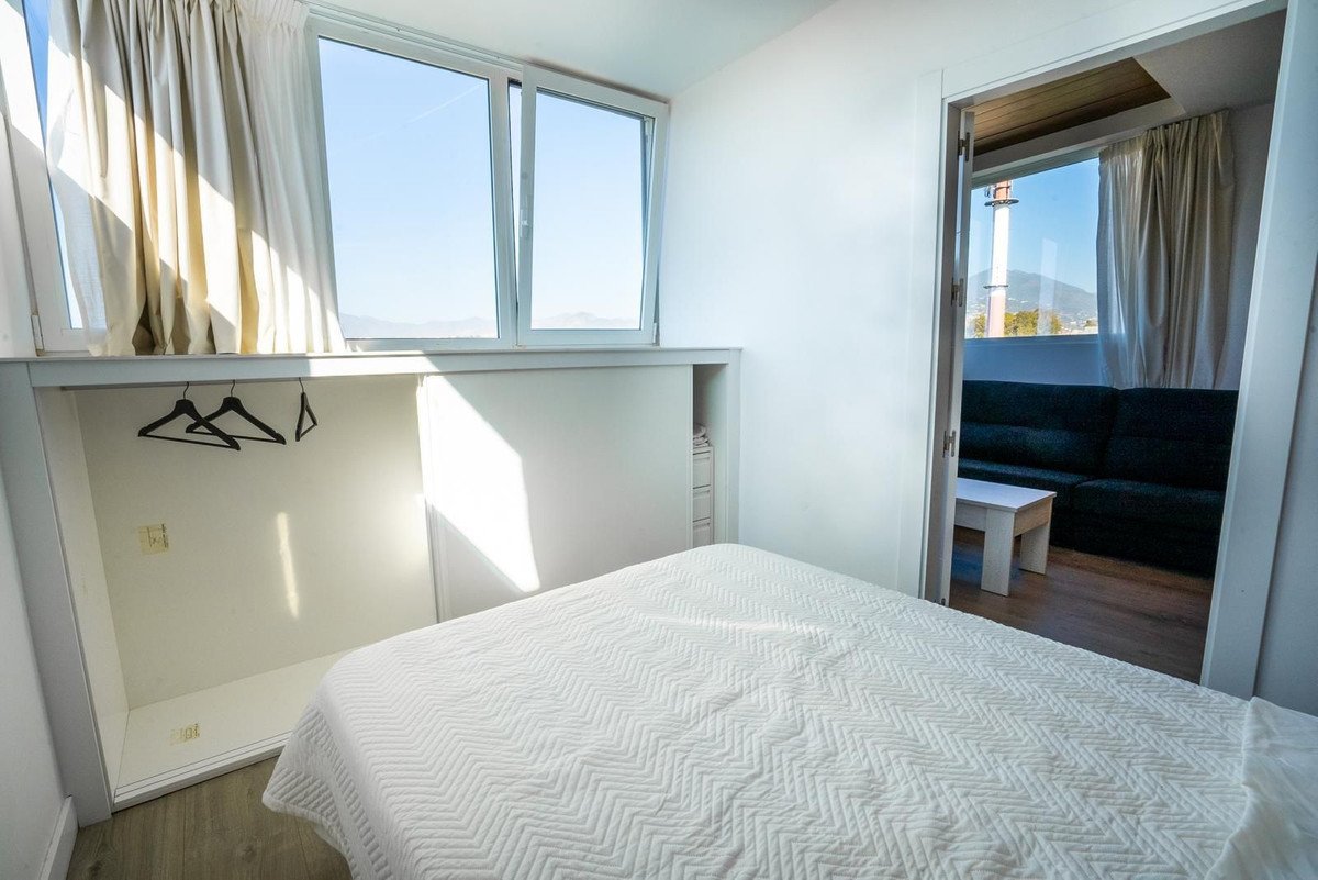 7 Bed بنتهاوس in Marbella في Marbella, بنتهاوس