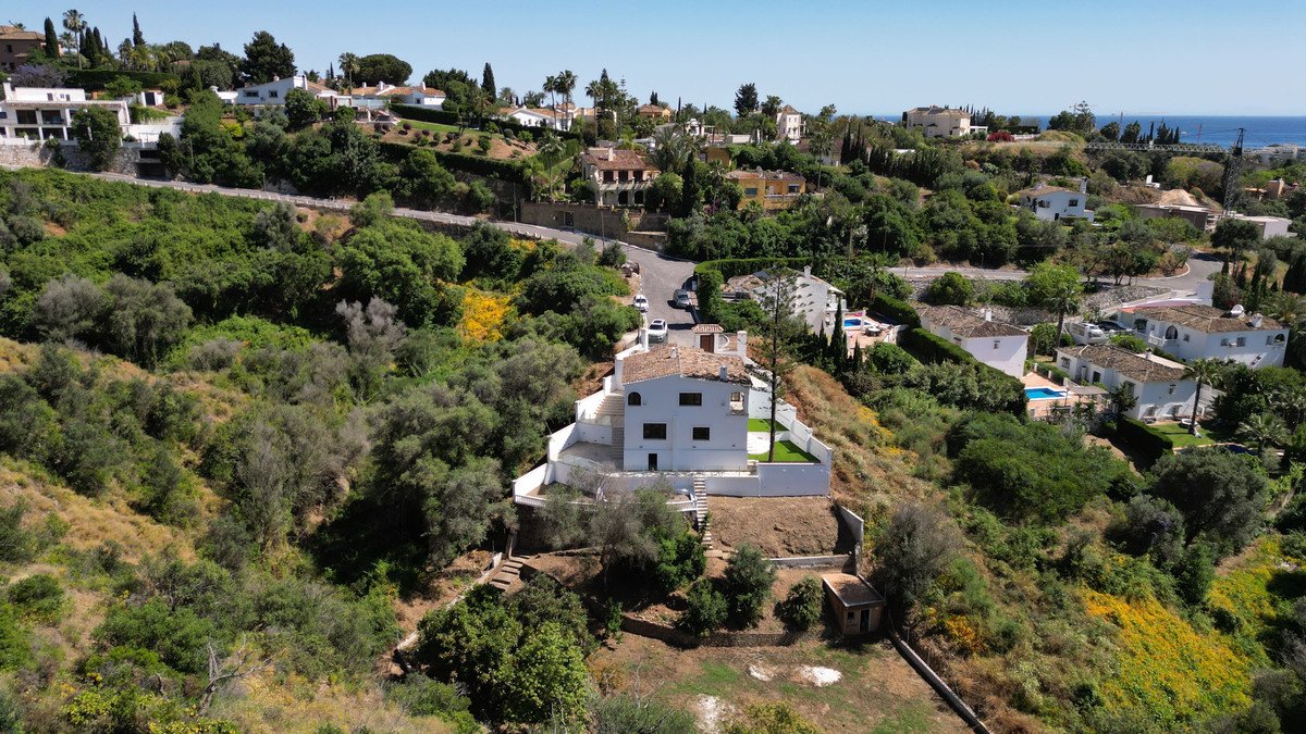 3 Bed فيلا مستقلة in Marbella في Marbella, 