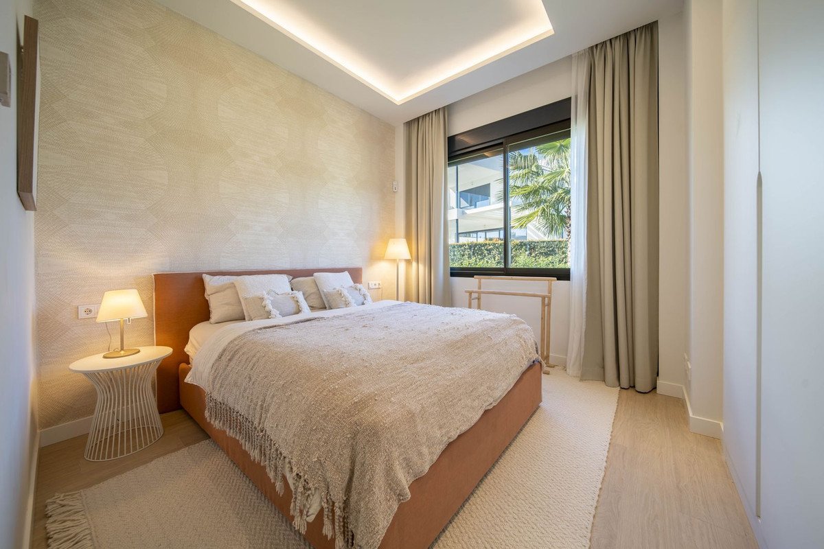 4 Bed منزل شبه منفصل in Marbella في Marbella, تاون هاوس شبه منفصل
