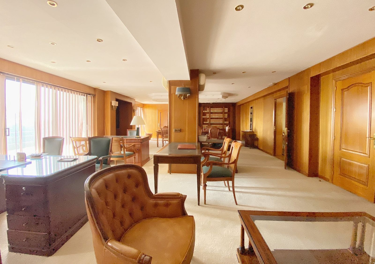 9 Bed Office in Marbella i Marbella, Kontor