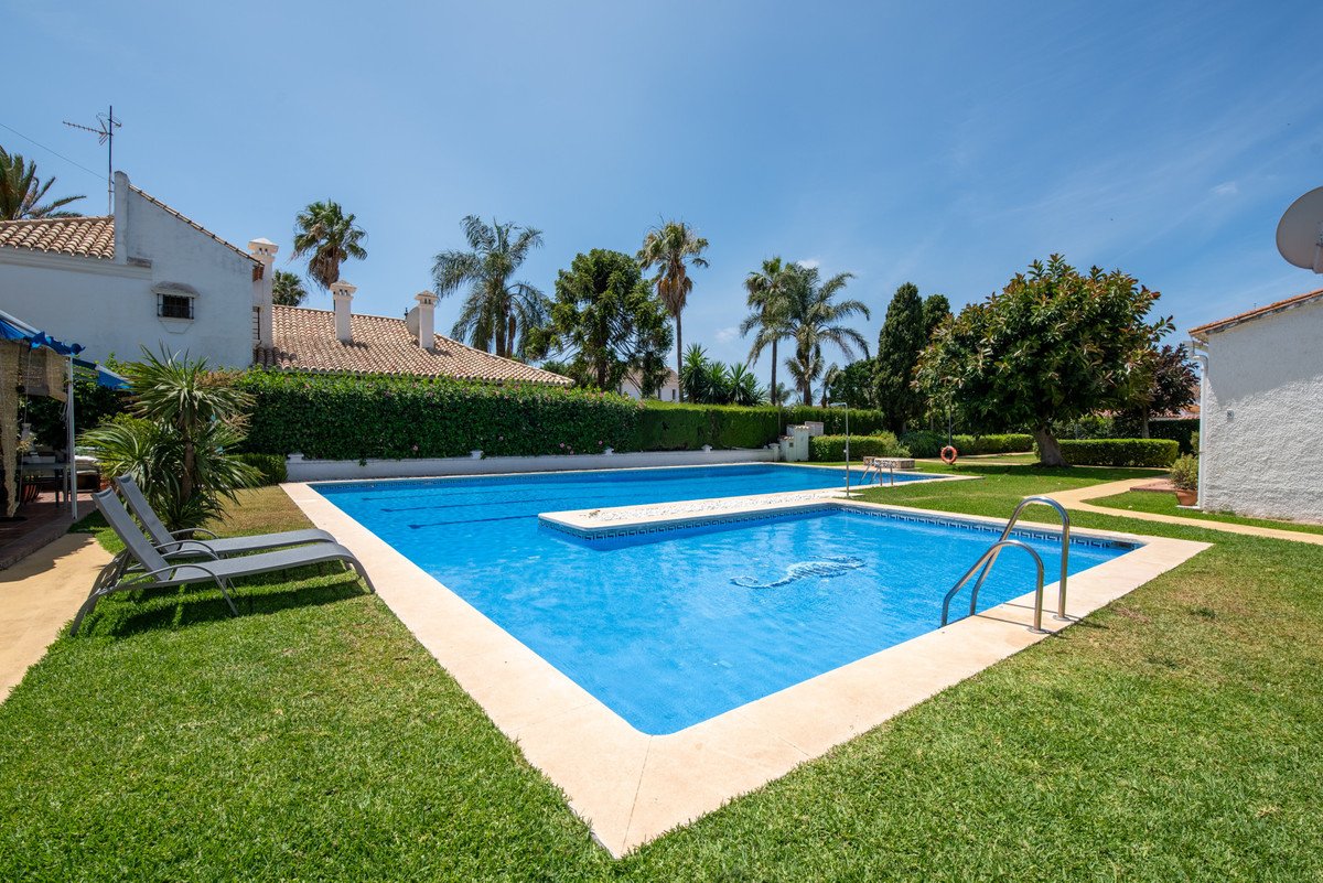 2 Bed Semi-Detached House in Cortijo Blanco in Cortijo Blanco, Semi-Detached House