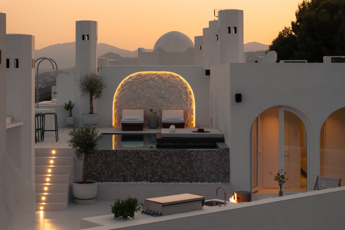 3 Bed بنتهاوس Duplex in Nagüeles في Nagüeles, 