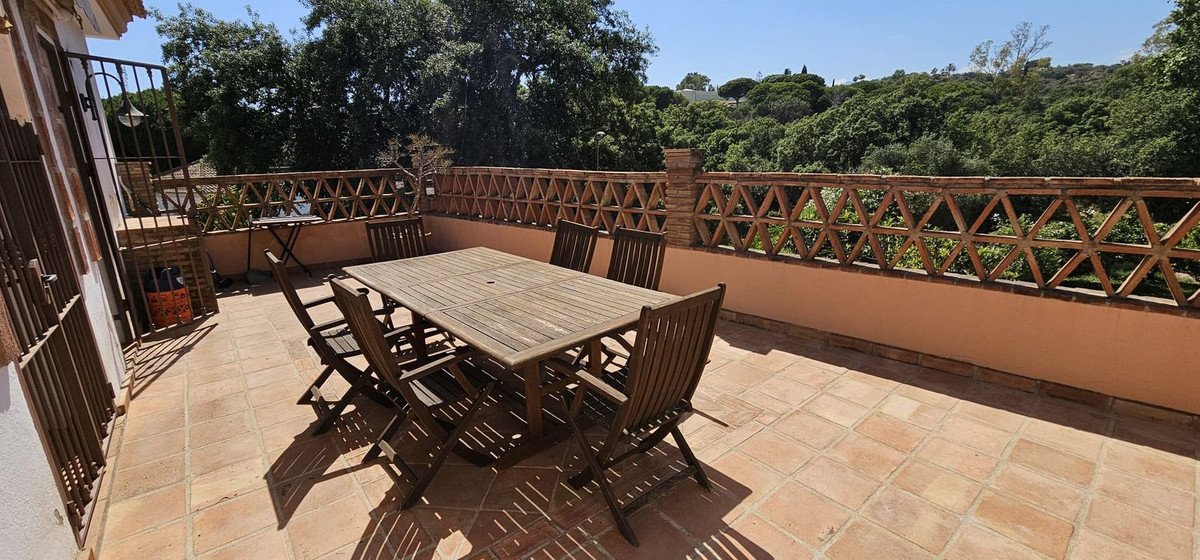 5 Bed Detached Villa in El Rosario in El Rosario, Detached Villa