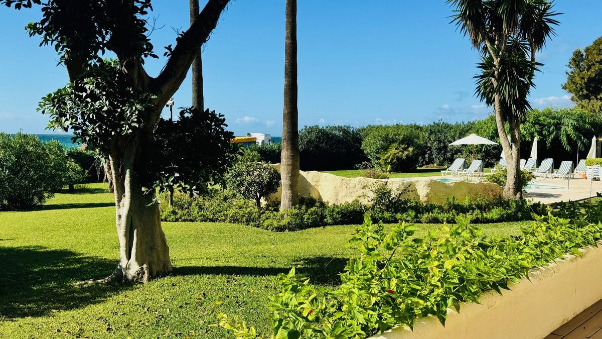 2 Bed Leilighet i første etasje in Elviria
