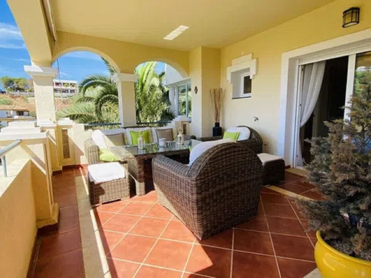 2 Bed Ground Floor Apartment in Elviria in Elviria, Apartment