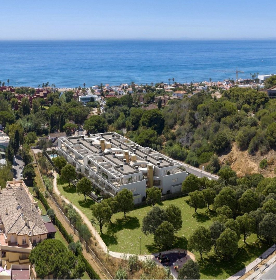 3 Bed Ground Floor Apartment in Elviria in Elviria, Apartment