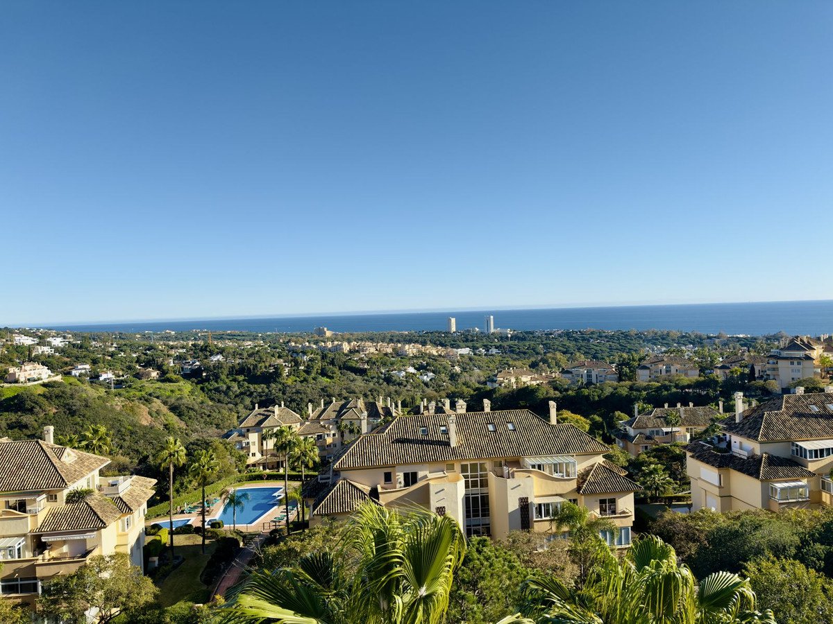 3 Bed Penthouse in Elviria in Elviria, Penthouse