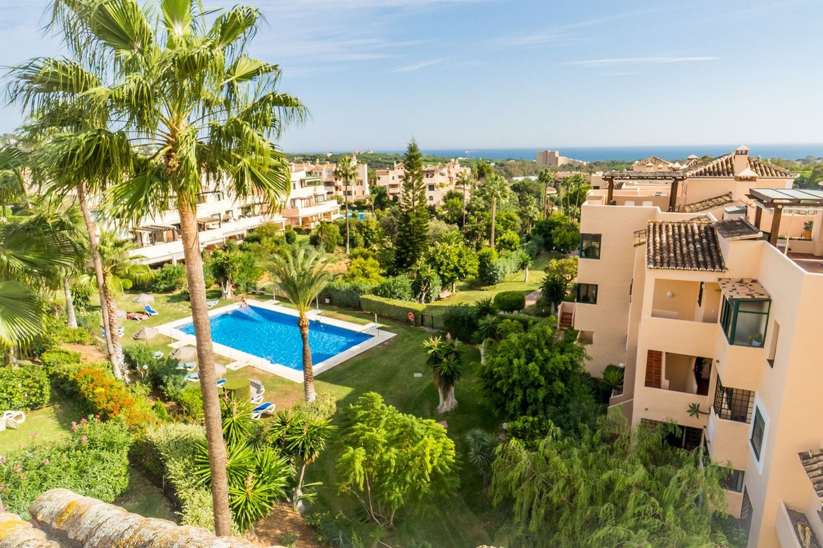 3 Bed Penthouse Duplex in Elviria