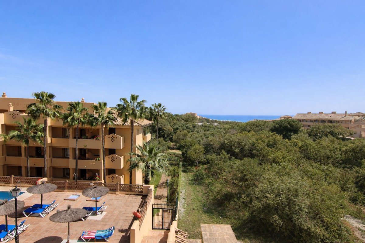 3 Bed Penthouse in Elviria in Elviria, 