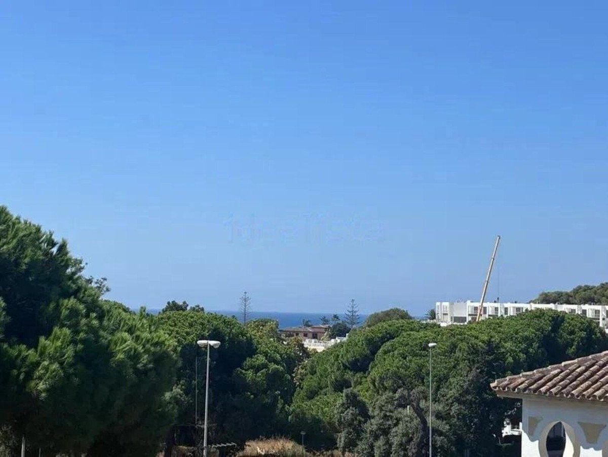 3 Bed Radhus in Elviria
