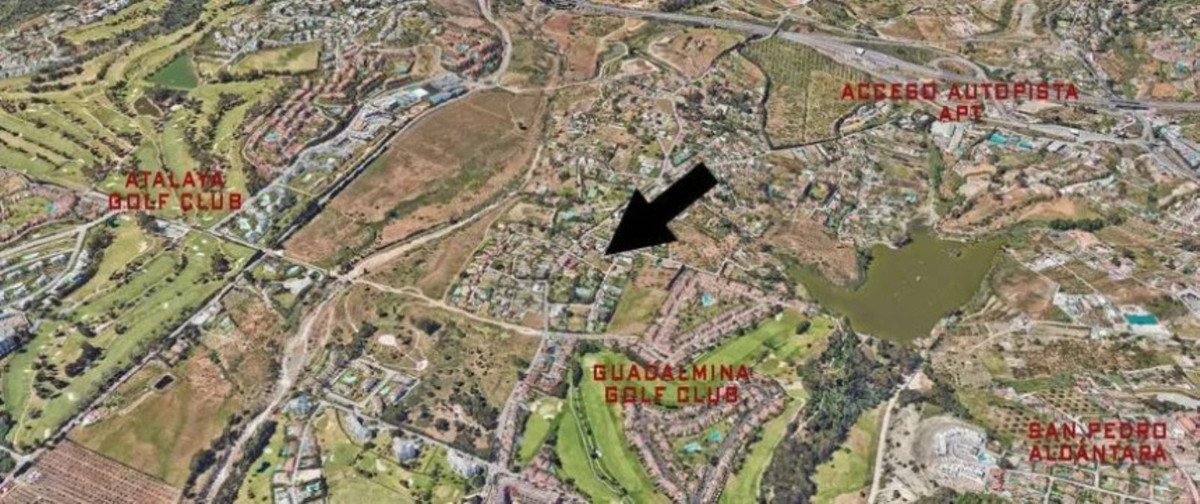 Residential Plot in Guadalmina Alta, Pozemek pro dům