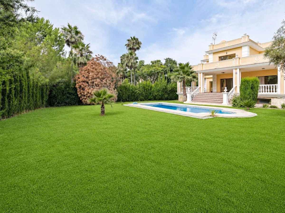 4 Bed فيلا مستقلة in Hacienda Las Chapas في Hacienda Las Chapas, 