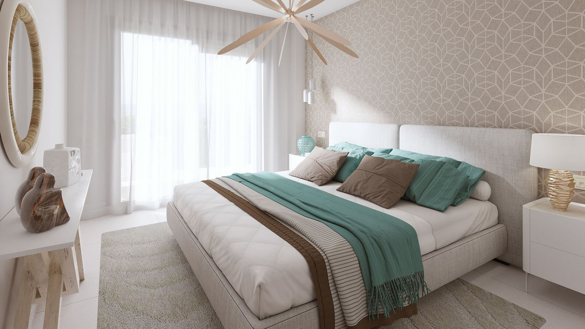 Lichte slaapkamer met zacht bed in Almazara Views