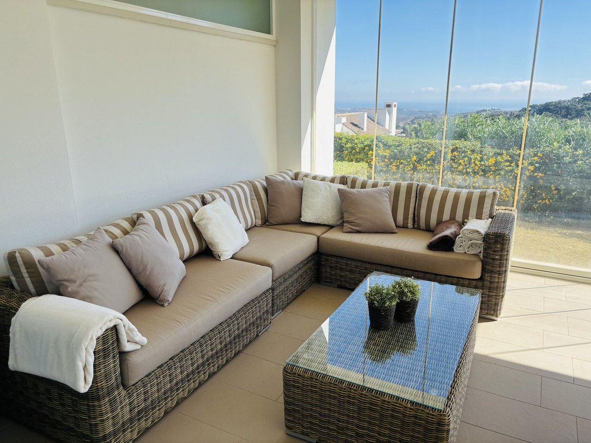 3 Bed Esimese korruse korter in La Mairena