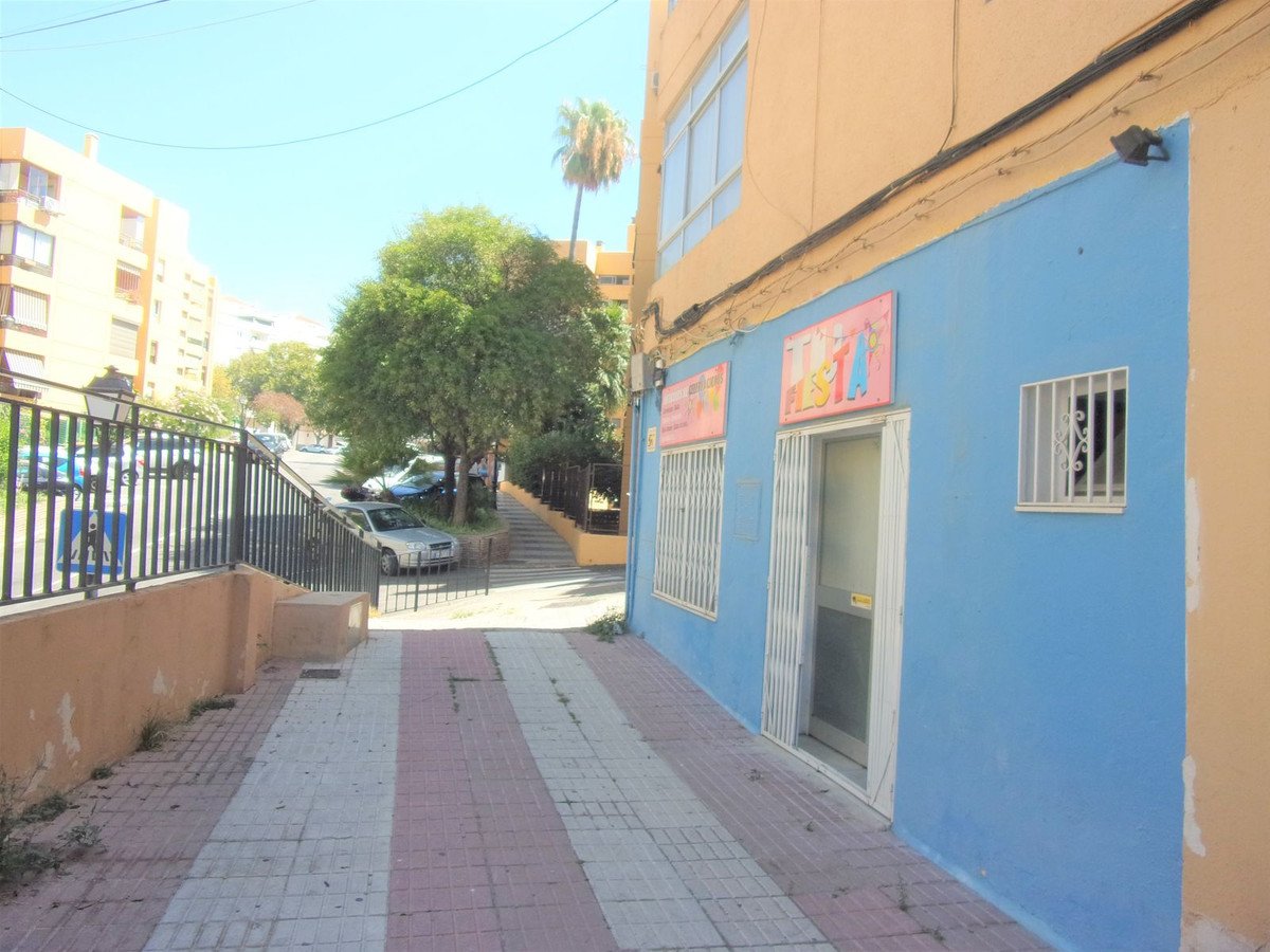 1 Bed Commercial Premises in Marbella in Marbella — Commercieel Pand