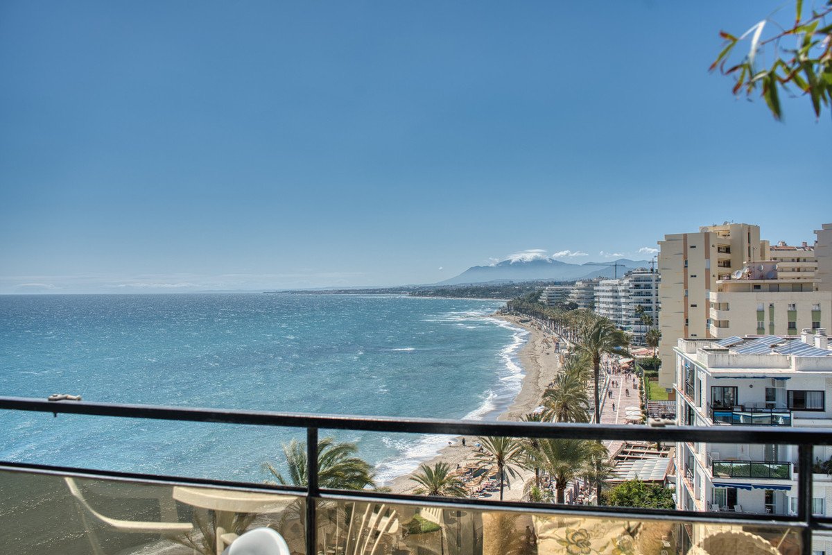 1 Bed Duplex in Marbella في Marbella, 