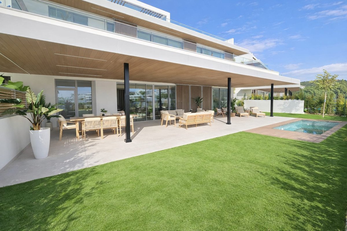 4 Bed Duplex in Marbella
