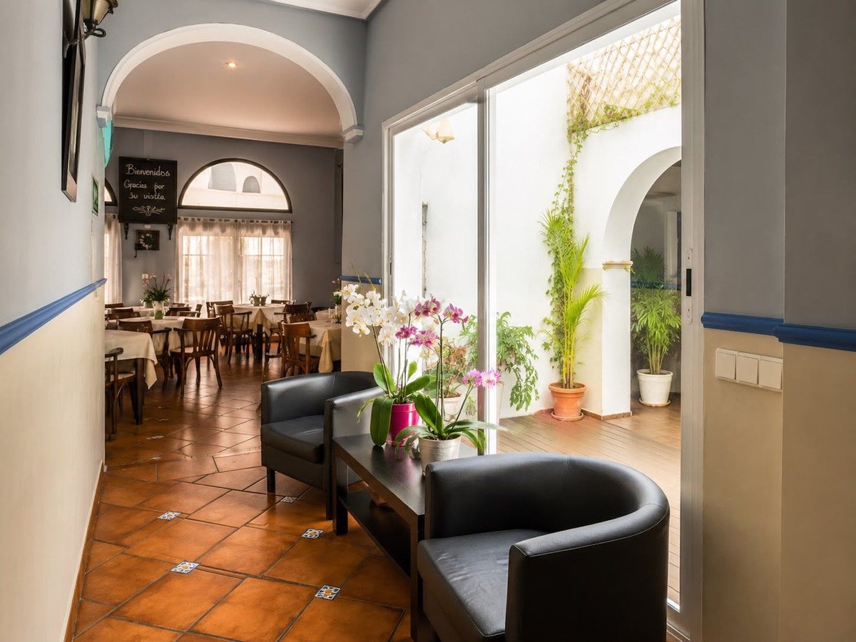 Restaurant in Marbella في Marbella, 
