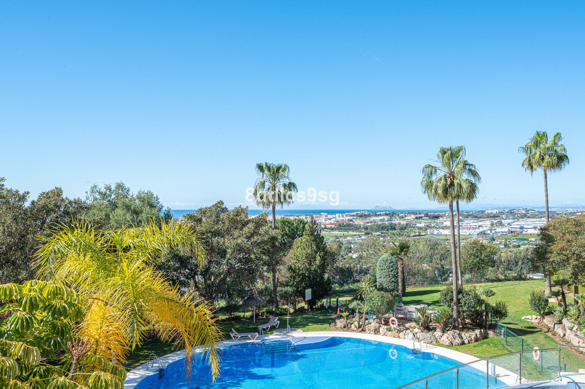 3 Bed Ground Floor Apartment in Nueva Andalucía in Nueva Andalucía, Apartment