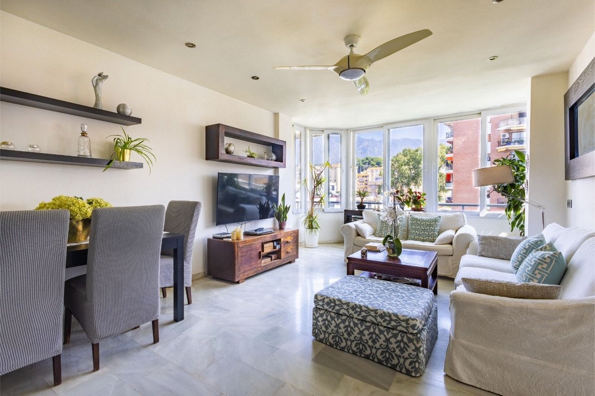 2 Bed פנטהאוז in Marbella ב- Marbella, פנטהאוז